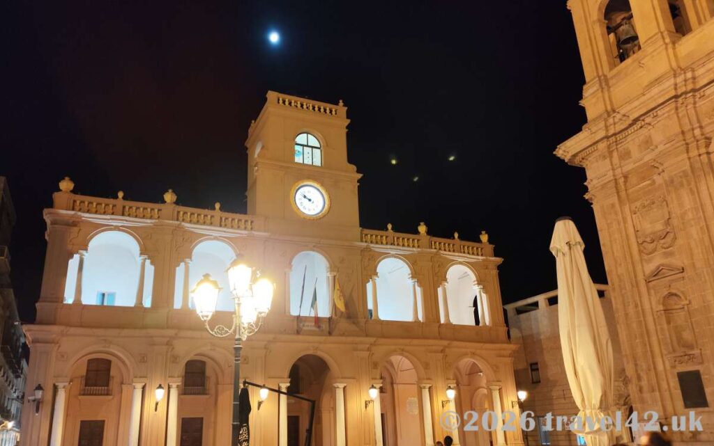 Piazza della Repubblica in Marsala at night