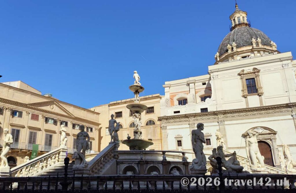 The magnificent Fontana Pretoria in Palermo