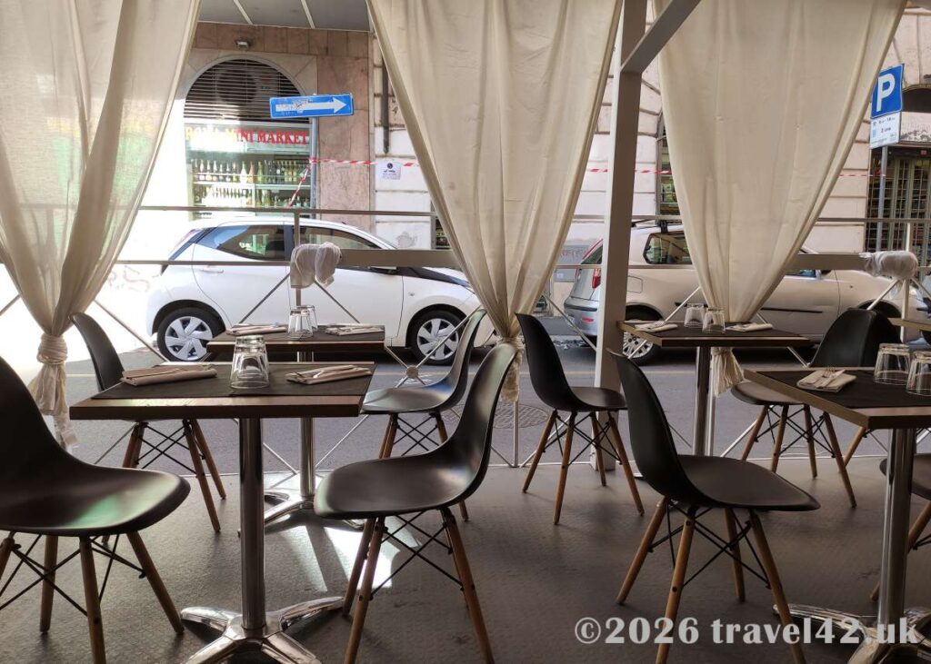 A relaxed café stop near Roma Termini