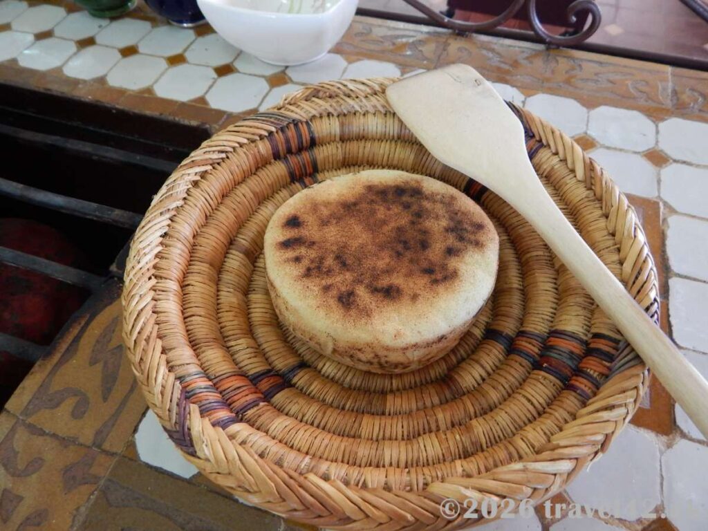 Moroccan bread khobz
